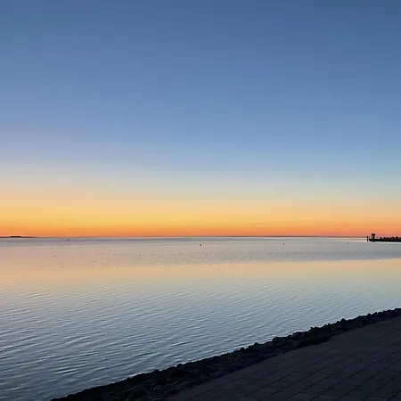 Reetgedecktes Wohlfuehlhaus Nordseeloft 98b Mit Sauna Und Kamin Дом отдыха *