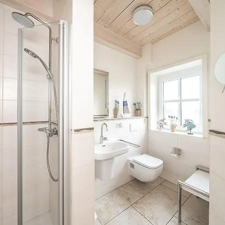 Reetgedecktes Wohlfuehlhaus Nordseeloft 98b Mit Sauna Und Kamin Feriehus Dagebüll